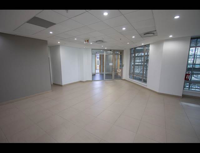 380M² OFFICE TO LET IN SANDTON CENTRAL