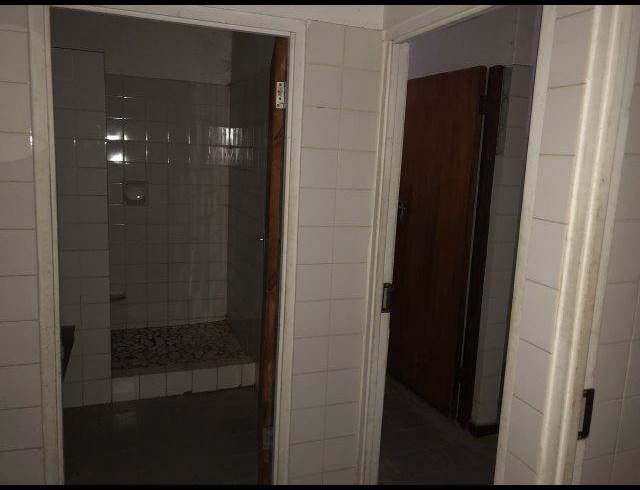 INDUSTRIAL PROPERTY TO RENT IN PAARDEN EILAND