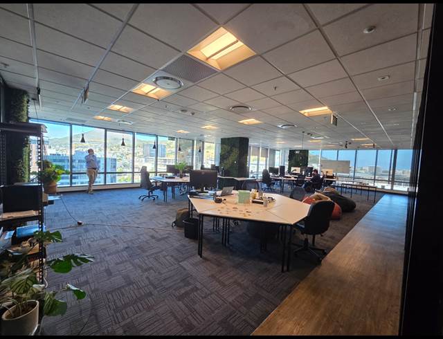 422M² OFFICE TO LET IN CAPE TOWN CITY CENTRE