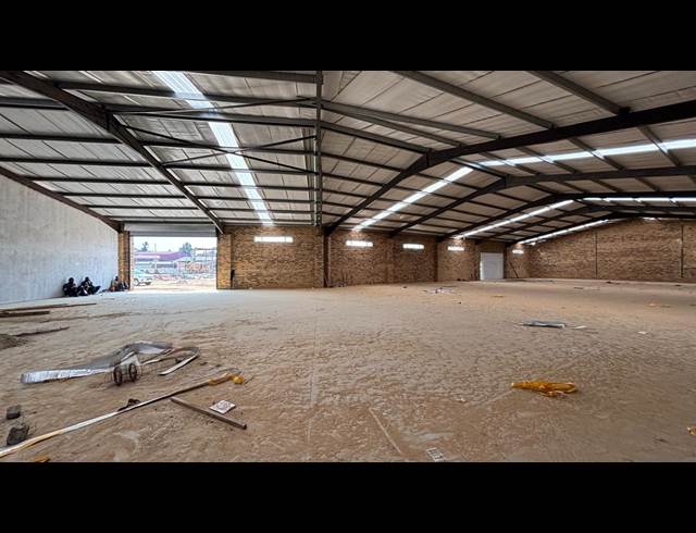 1,024M² WAREHOUSE TO LET IN MEYERTON CENTRAL