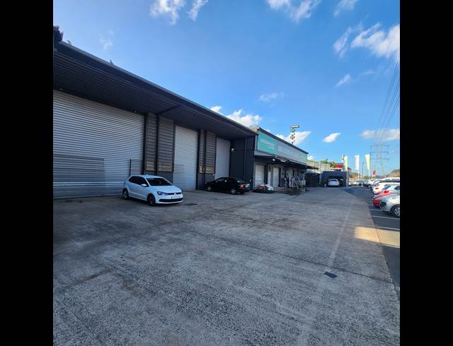 6,000M² WAREHOUSE TO LET IN SPRINGFIELD