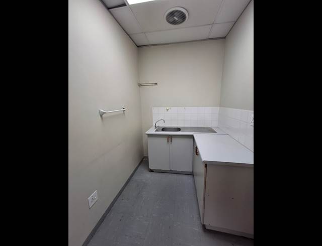 312M² OFFICE TO LET IN BEREA