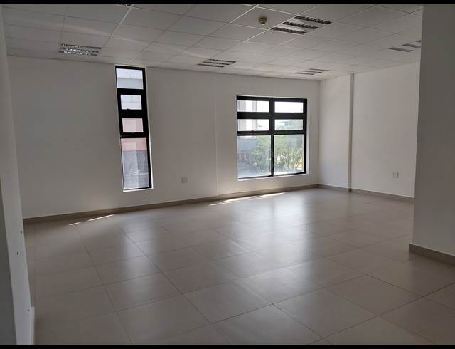 80M² OFFICE TO LET IN UMHLANGA CENTRAL