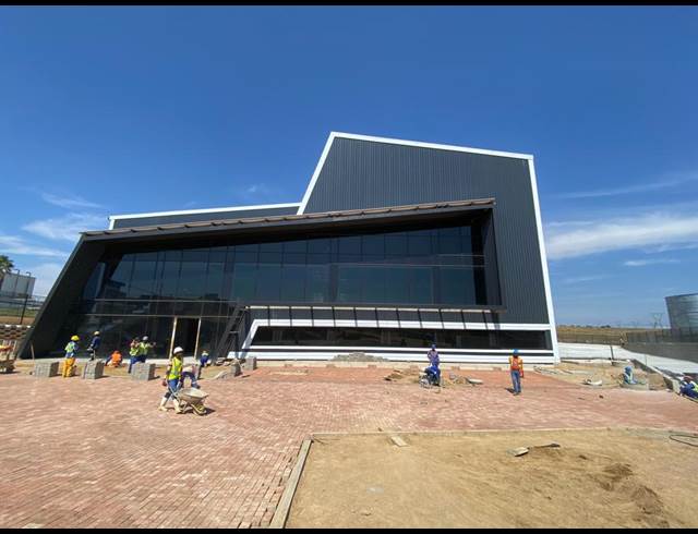 3,743M² WAREHOUSE RENTED IN SAMRAND BUSINESS PARK