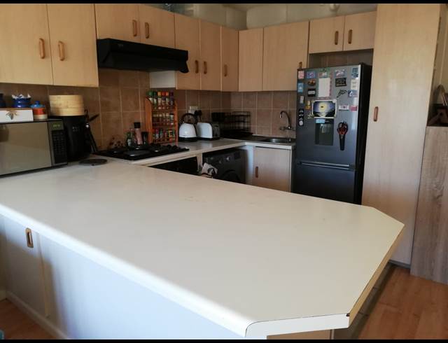 2 bed property to rent in SUNNYDALE