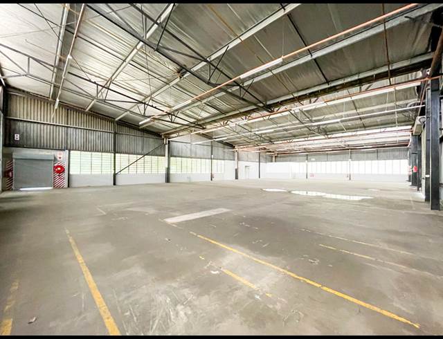 1,150M² WAREHOUSE TO LET IN PINETOWN CENTRAL