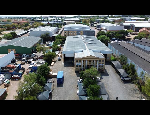 795M² WAREHOUSE TO LET IN RANDJESPARK