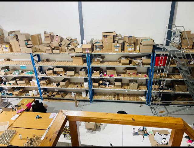 275M² WAREHOUSE RENTED IN WESTLAKE