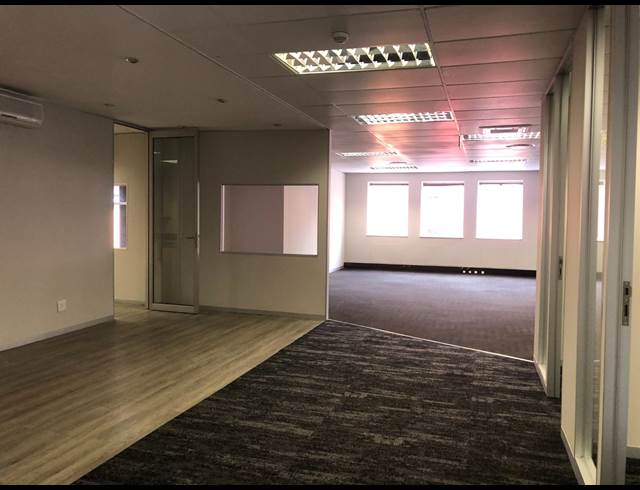 315M² OFFICE TO LET IN ILLOVO