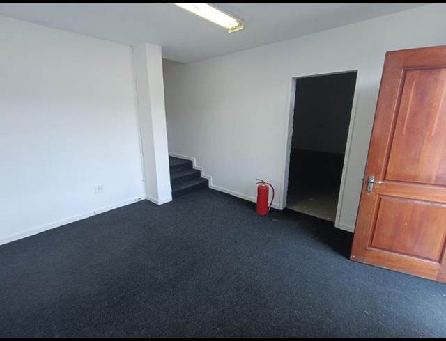 INDUSTRIAL PROPERTY TO RENT IN KYA SANDS