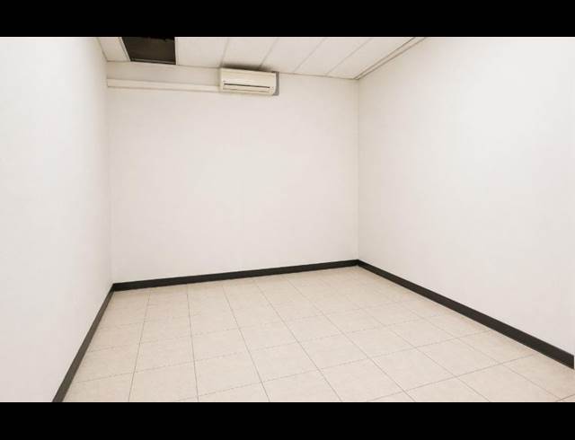 134M² BUSINESS CENTRE TO LET IN NELSPRUIT EXT 14
