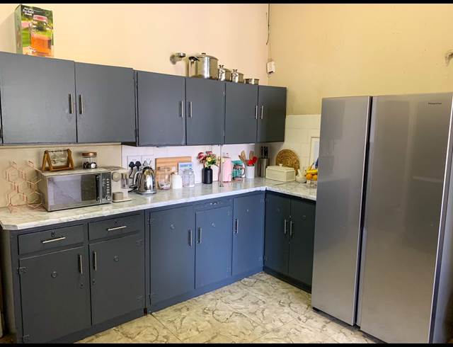 2 bed property to rent in PAGLANDE