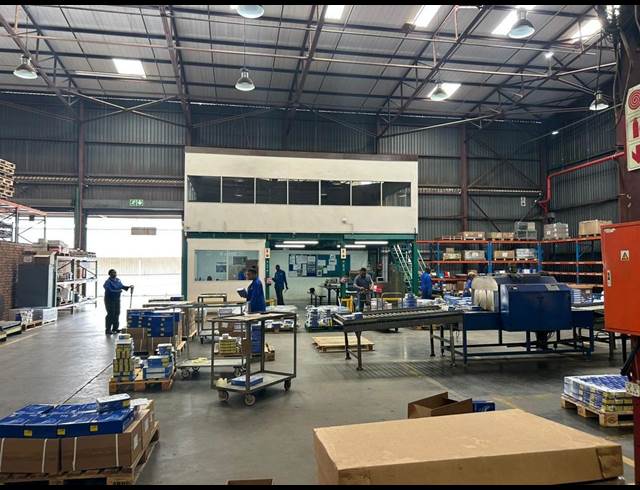 6,657M² WAREHOUSE TO LET IN ANDERBOLT