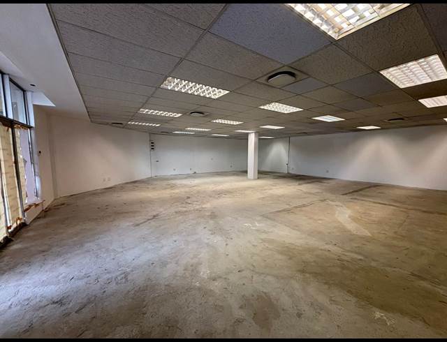 149.72M² RETAIL TO LET IN DURBANVILLE CENTRAL