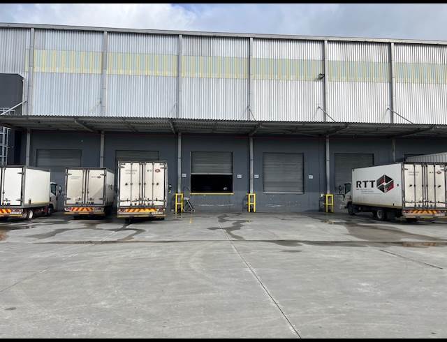 10,548M² WAREHOUSE TO LET IN PAROW INDUSTRIAL