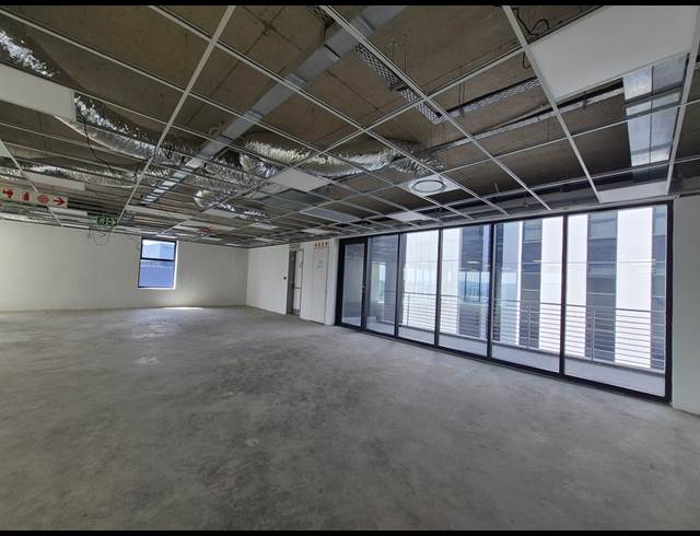 285M² OFFICE TO LET IN SANDTON CENTRAL
