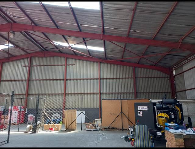 864M² WAREHOUSE TO LET IN POMONA