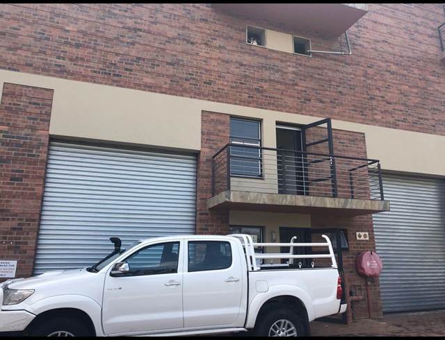 181M² WAREHOUSE RENTED IN BARBEQUE DOWNS