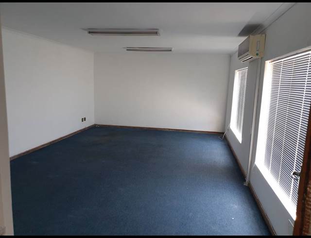 357M² WAREHOUSE TO LET IN KILLARNEY GARDENS