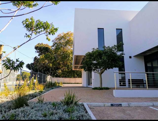 142M² OFFICE TO LET IN DURBANVILLE CENTRAL