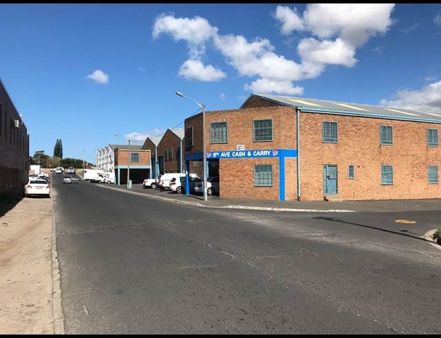 385M² WAREHOUSE RENTED IN MAITLAND