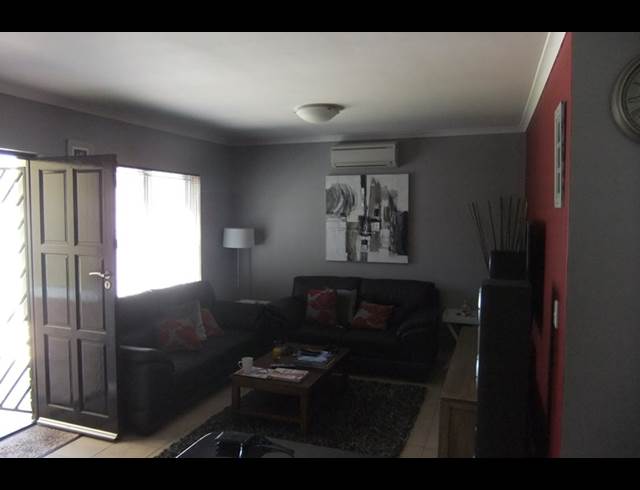 3 bed property to rent in BRACKENFELL SOUTH