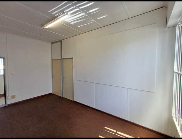 Office property to rent in WORCESTER CENTRAL