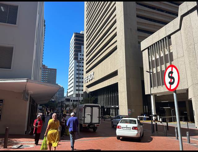 673M² BUILDING TO LET IN CAPE TOWN CITY CENTRE