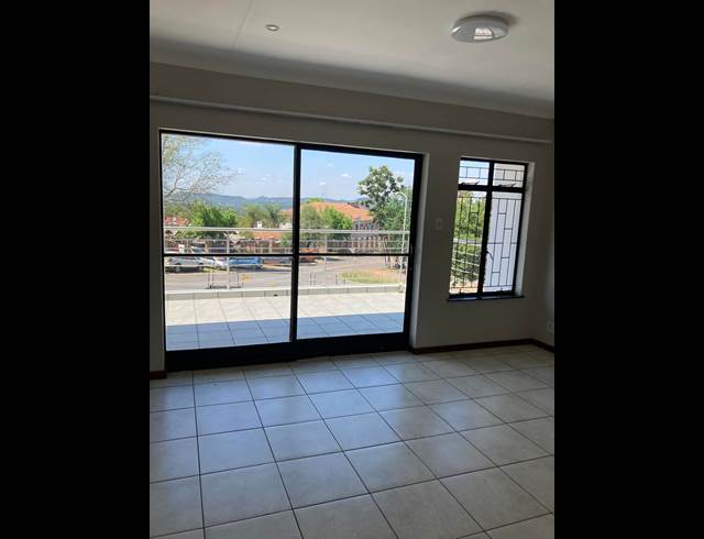 164M² OFFICE TO LET IN MORELETA PARK