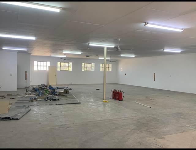 340M² WAREHOUSE TO LET IN WHITE RIVER CENTRAL