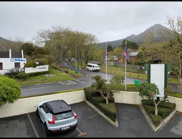 47M² RETAIL TO LET IN HOUT BAY CENTRAL