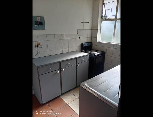 3 bed property to rent in ARCADIA