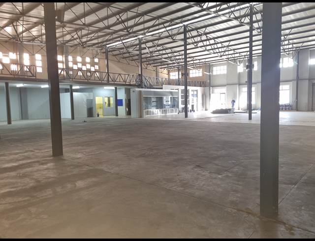 1,500M² WAREHOUSE TO LET IN NELSPRUIT CENTRAL