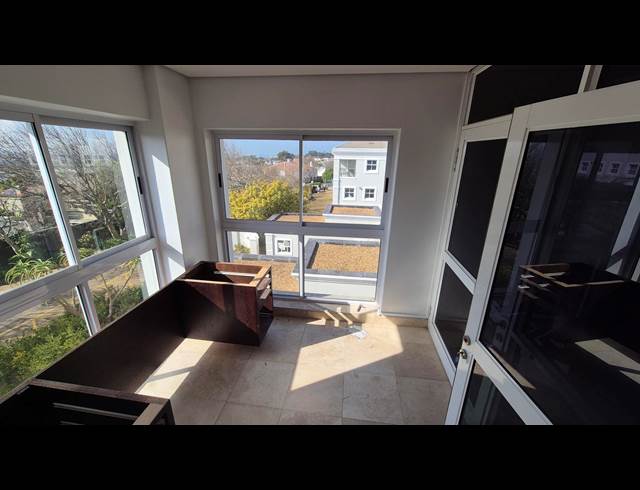 235M² OFFICE TO LET IN WESTLAKE