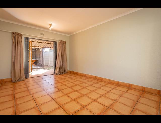 3 Bedroom House to Rent Krugersdorp