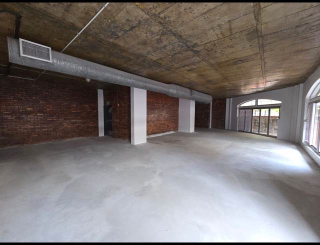 176M² RETAIL TO LET IN GREEN POINT