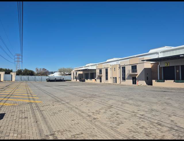 4,989.10M² WAREHOUSE TO LET IN GOSFORTH PARK