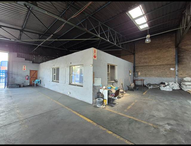 439M² FACTORY TO LET IN WADEVILLE