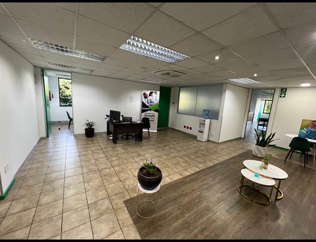 453M² OFFICE TO LET IN UMHLANGA RIDGE