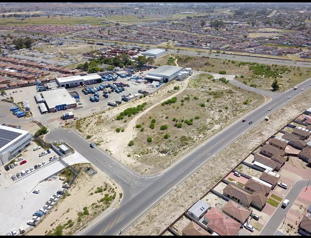 4,040M² WAREHOUSE TO LET IN BLACKHEATH INDUSTRIAL