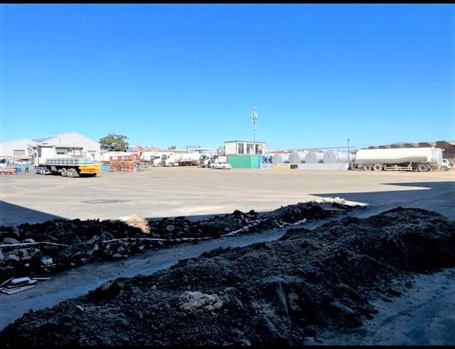 5,000M² WAREHOUSE RENTED IN ELSIES RIVER