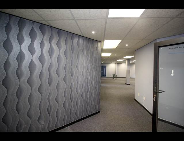 147M² OFFICE TO LET IN EDENVALE CENTRAL