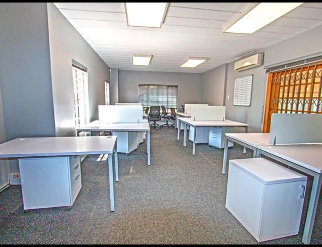 300M² OFFICE TO LET IN MELROSE ESTATE