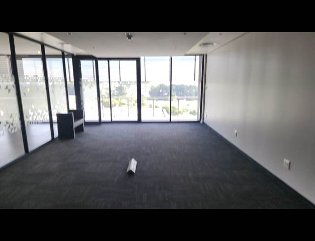1,679M² OFFICE TO LET IN SOMERSET PARK