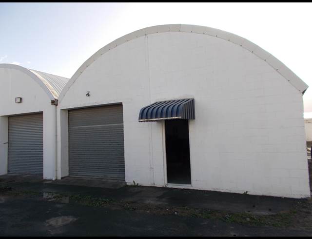 200M² FACTORY TO LET IN ONVERWACHT