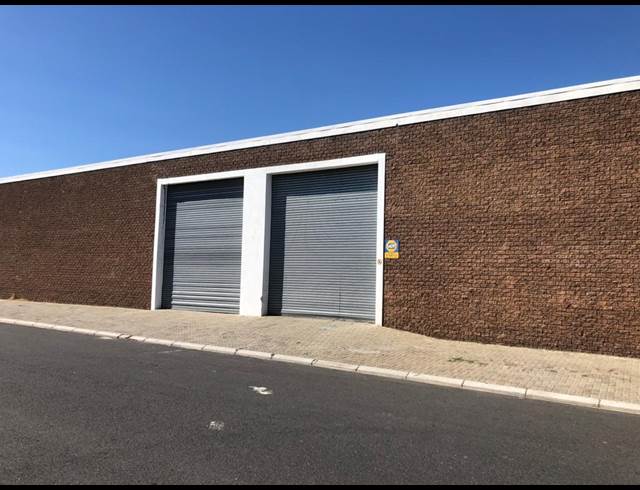 401M² WAREHOUSE TO LET IN SAXENBURG PARK 2