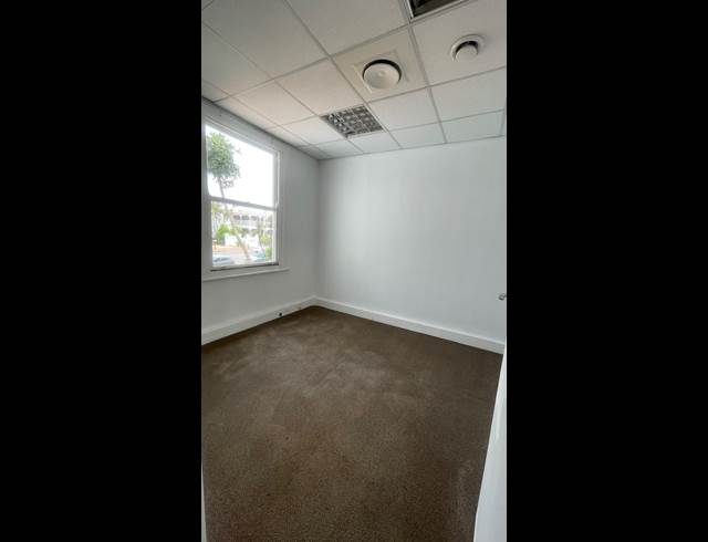 529M² OFFICE TO LET IN WINDERMERE