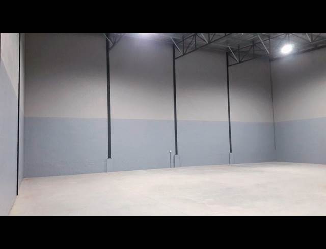 428M² WAREHOUSE TO LET IN STONEWOOD SECURITY ESTATE
