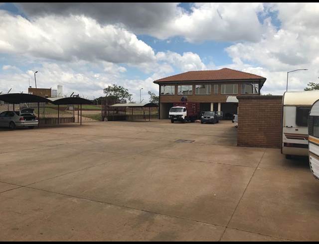 4,213M² WAREHOUSE RENTED IN DESPATCH