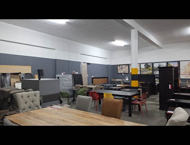309M² WAREHOUSE TO LET IN RIVERSIDE PARK